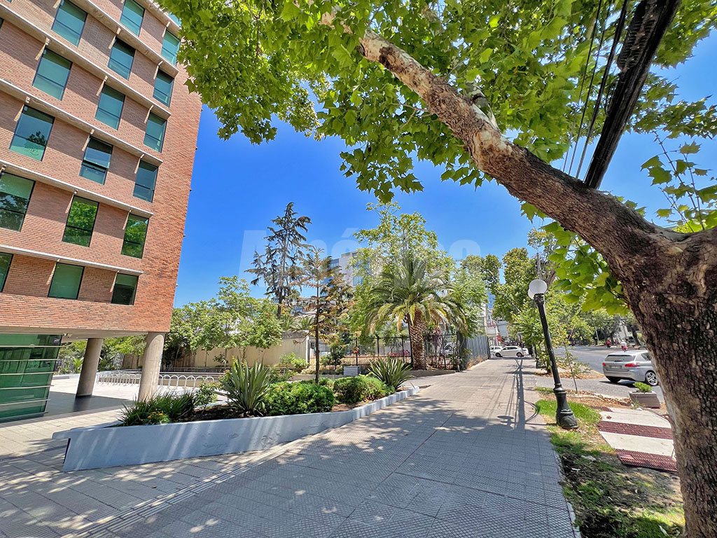 Oficina  en Arriendo, 1 dormitorios