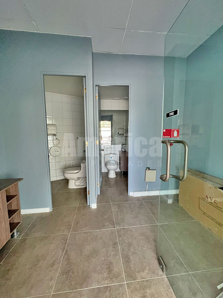Oficina  en Arriendo, 1 dormitorios
