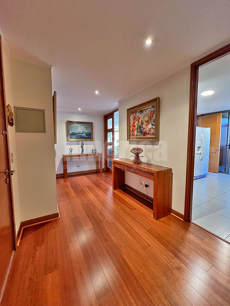 Depto  en Venta, 4 dormitorios
