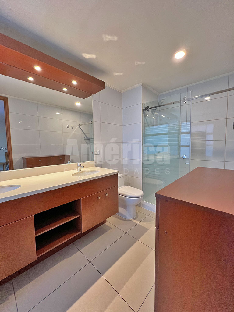Depto  en Venta, 4 dormitorios